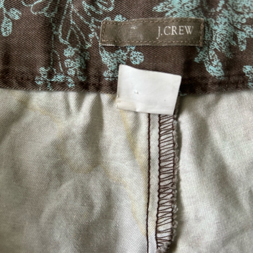 J.Crew Women’s Preloved Vintage Brown Floral Chino Shorts, Size 8 - Picture 4 of 6